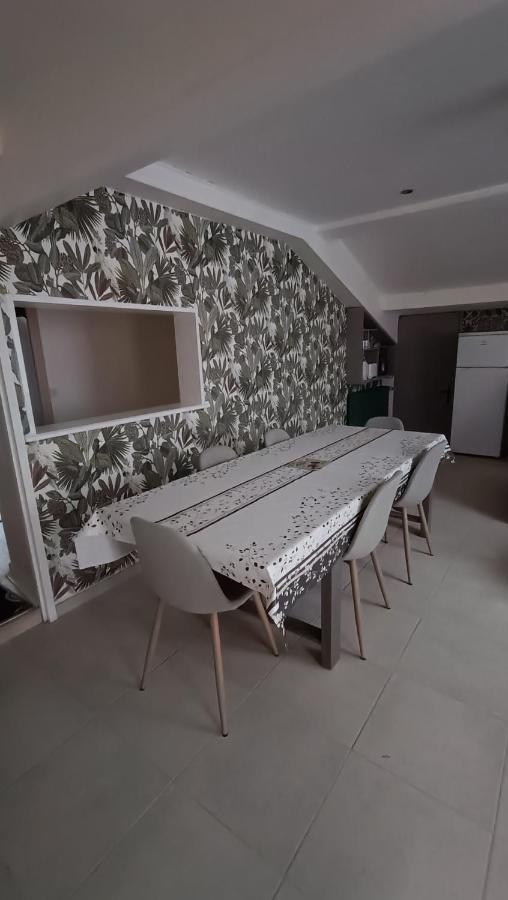 Maison T4 A 6 Minutes A Pieds De Sarlat Ngoại thất bức ảnh